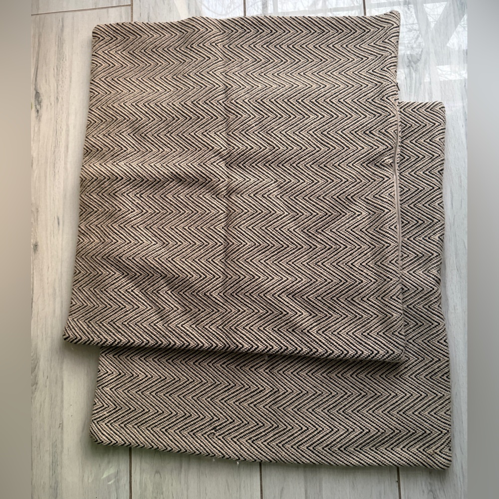Set of 2 Restoration Hardware Beige  Woven Square Pillow Covers Cotton Wool